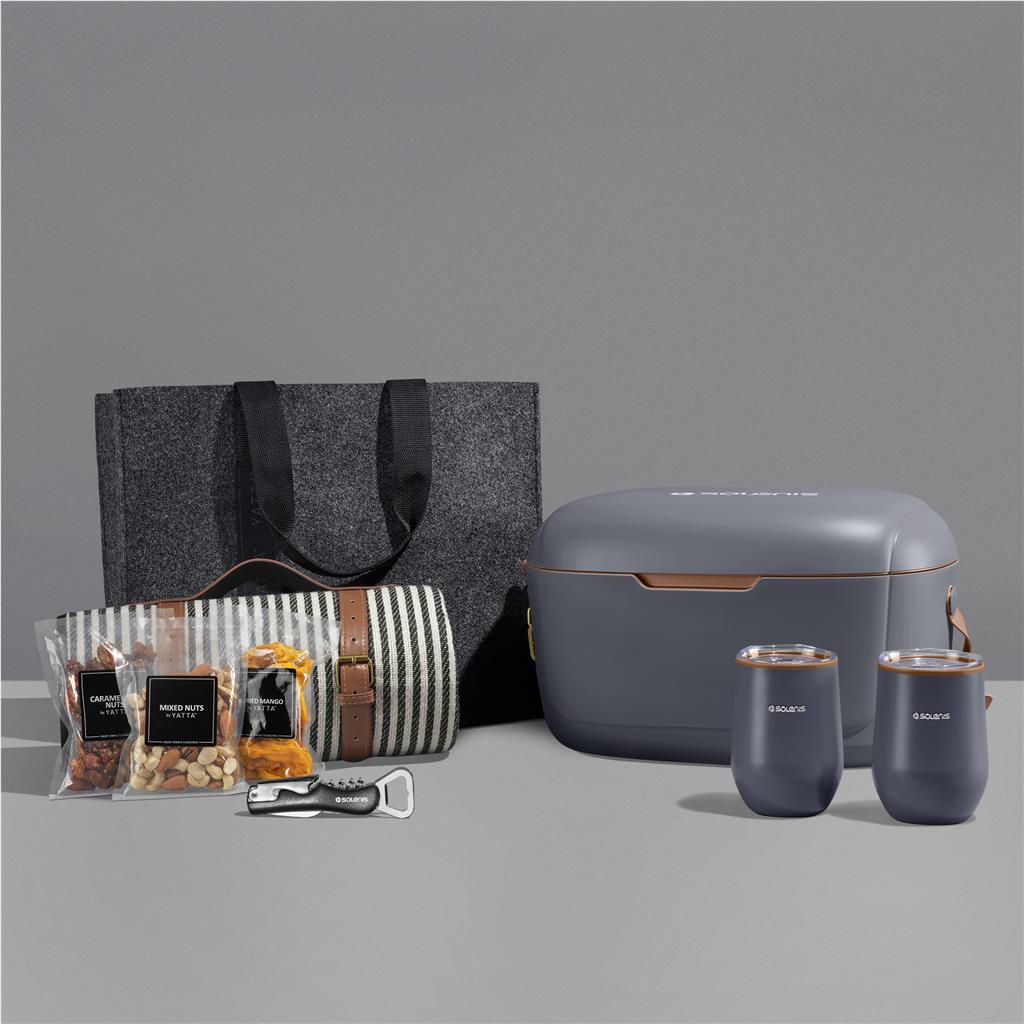 Yatta Chic Chill Hamper - Image 4