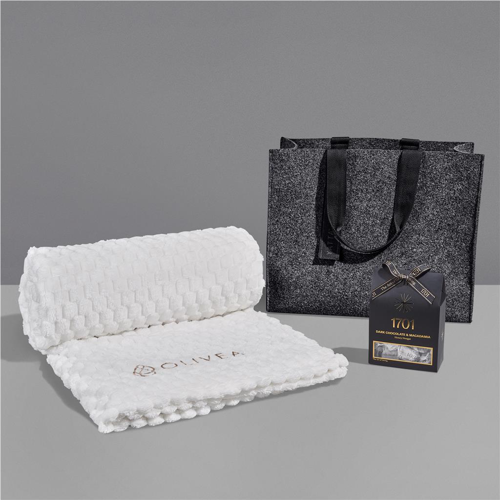 Yatta Magic Moments Hamper - Image 2
